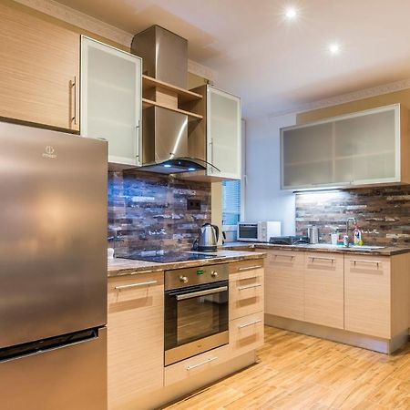 Charming Spacious 3 Bedroom In Old Town Riga Esterno foto