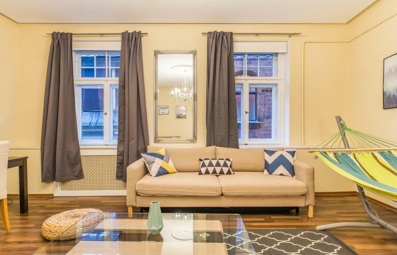 Charming Spacious 3 Bedroom In Old Town Riga Esterno foto